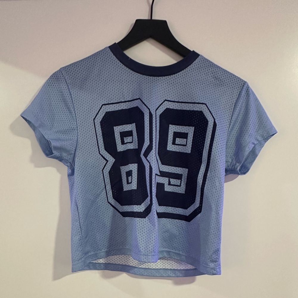 Cropped Blue Jersey